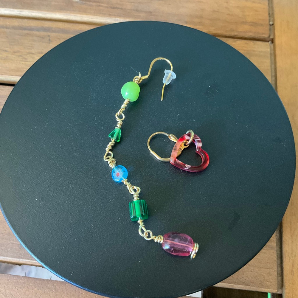 Bundle of Vintage Jewelry - Picture 7 of 8